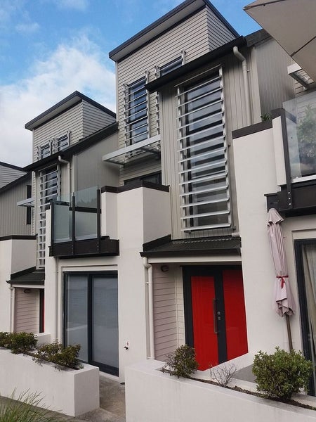 12 Mangrove Lane, Albany Heights, Auckland - Carousel 1