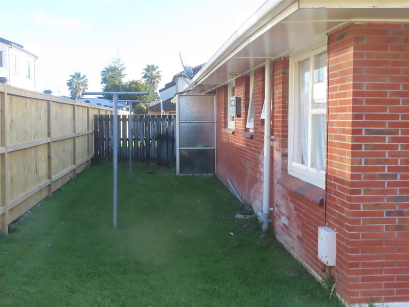 1/73 Cardiff Road, Pakuranga, Auckland - Carousel 7