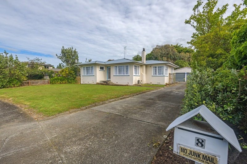 8 Blenheim Place, Feilding, Feilding - Carousel 2
