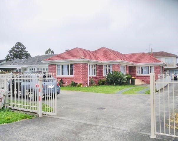 11 Great South Road, Papatoetoe, Auckland - Carousel 1