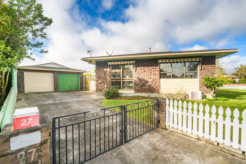 27 Amberley Avenue, Westbrook, Palmerston North - Carousel 14