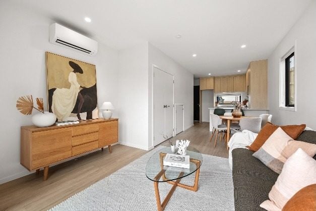 30 Flaxdale Street, Birkdale, Auckland - Carousel 2