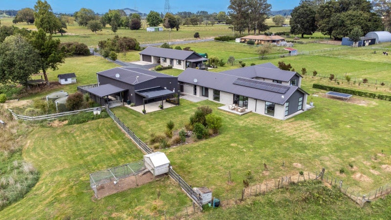 633 Kakaramea Road, Te Awamutu - Carousel 2