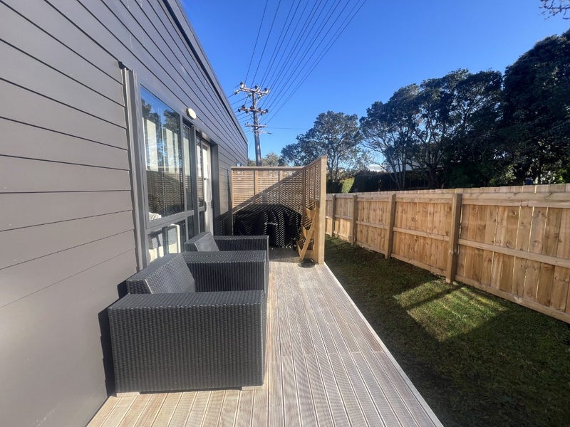 71 Vipond Road, Stanmore Bay, Whangaparaoa - Carousel 1