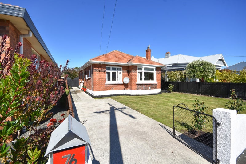 76 Ravelston Street, Musselburgh, Dunedin - Carousel 1