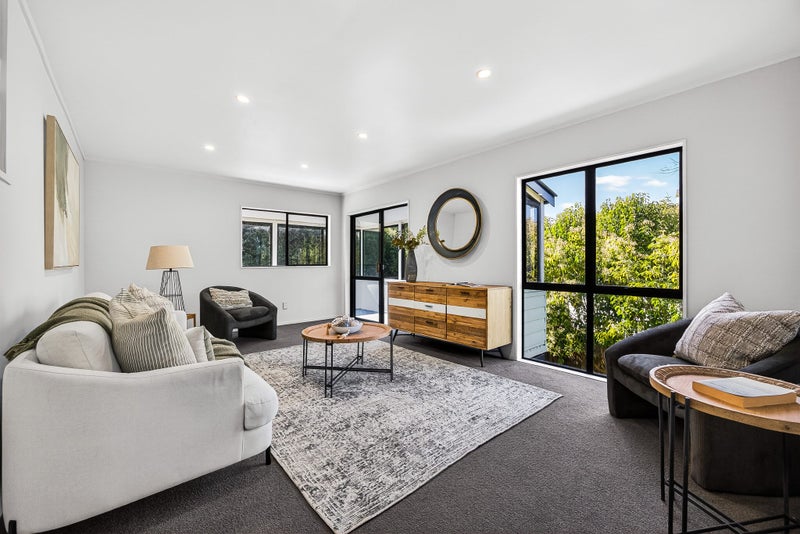 61A Jaemont Avenue, Te Atatu South, Auckland - Carousel 2