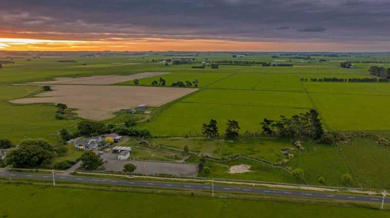 260 Waitohi Road, Palmerston North - Carousel 28