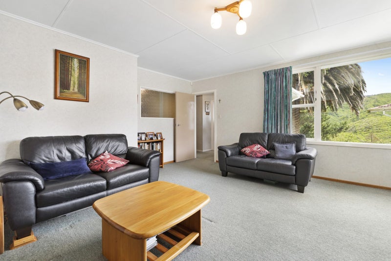 64 Montreal Grove, Kingston, Wellington - Carousel 2