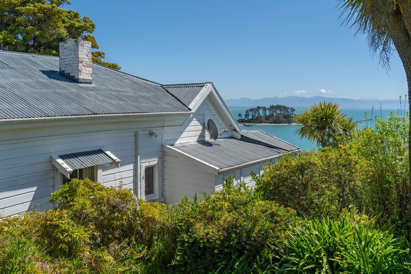 27 Victoria Road, Stepneyville, Nelson - Carousel 24