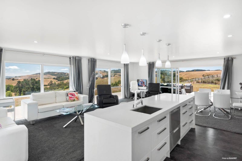 153 Pratts Road, Ramarama, Drury - Carousel 1