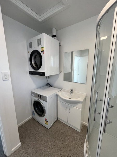 33 Woodhaugh Street, Woodhaugh, Dunedin - Carousel 13