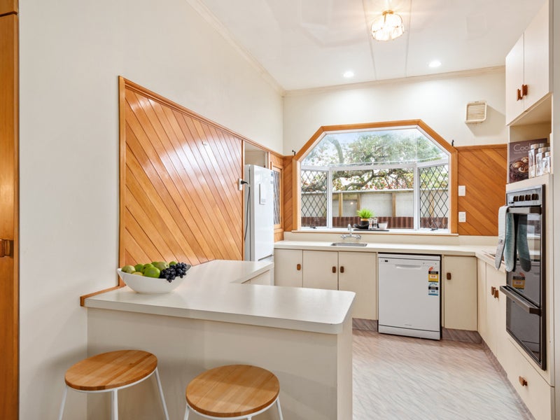24 Graham Street, Blenheim - Carousel 2