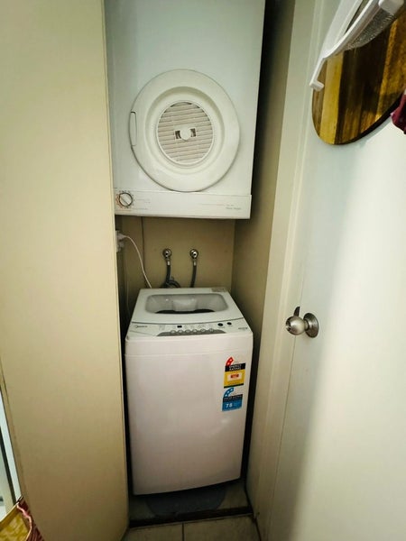 4S/10 Crown Lynn Place, New Lynn, Auckland - Carousel 14