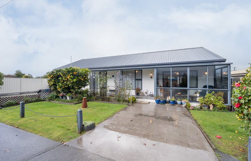 1 Jocelyn Avenue, Motueka - Carousel 1