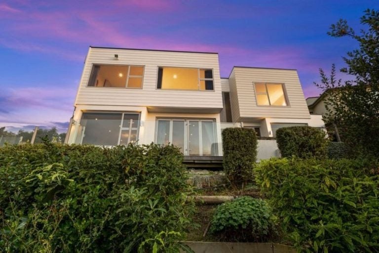 2A Foxfield Lane, Westmorland, Christchurch - Carousel 2