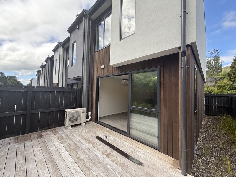 10/28 Raukawa Street, Stokes Valley, Lower Hutt - Carousel 12