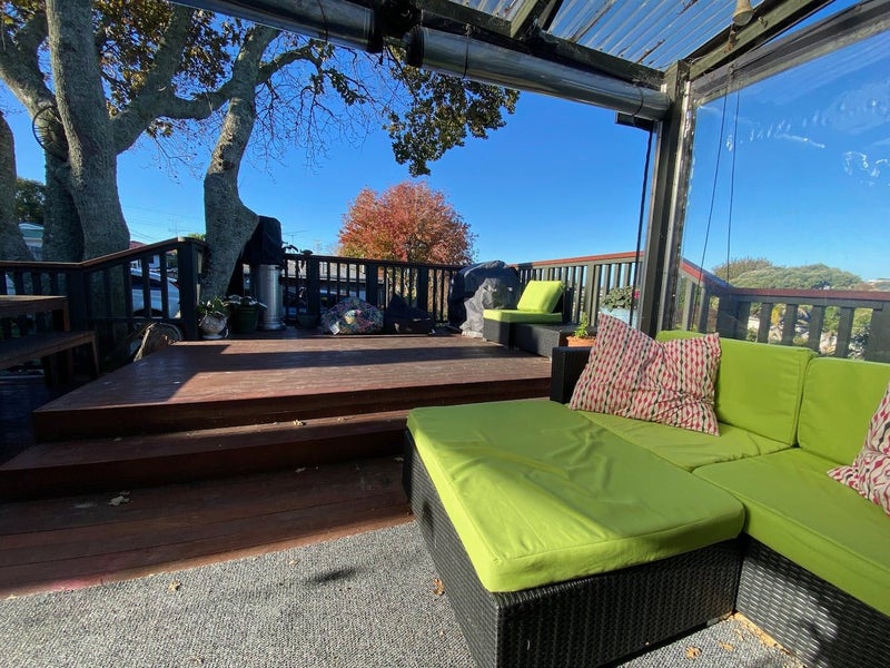 15B McIlroy Avenue, Hillsborough, Auckland - Carousel 2