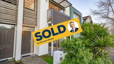 31 McGinty Street, Takanini, Auckland - Carousel 1