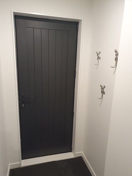 35 John Street, Petone, Lower Hutt - Carousel 24