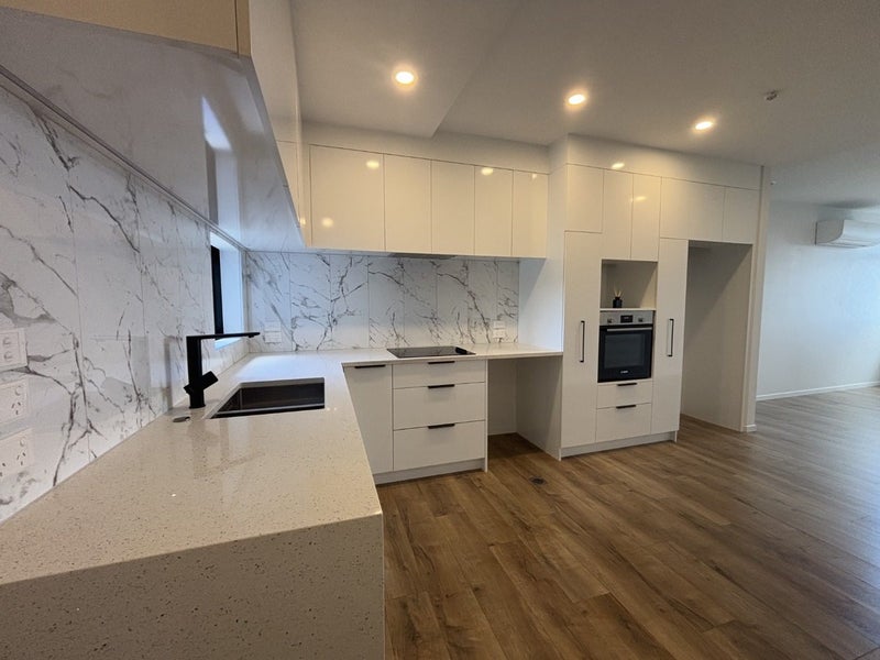 203/1A Kings Road, Mount Roskill, Auckland - Carousel 1