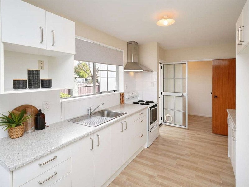 4 Daytona Place, Parklands, Christchurch - Carousel 2