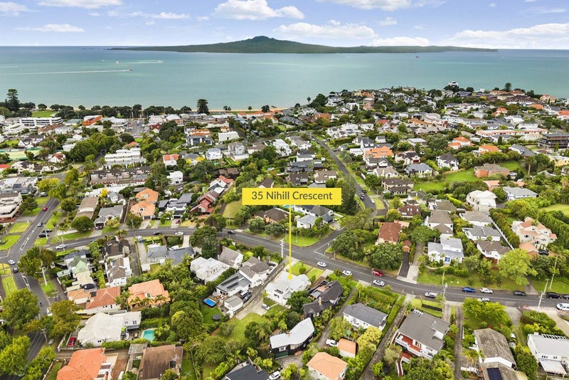 35 Nihill Crescent, Mission Bay, Auckland - Carousel 2