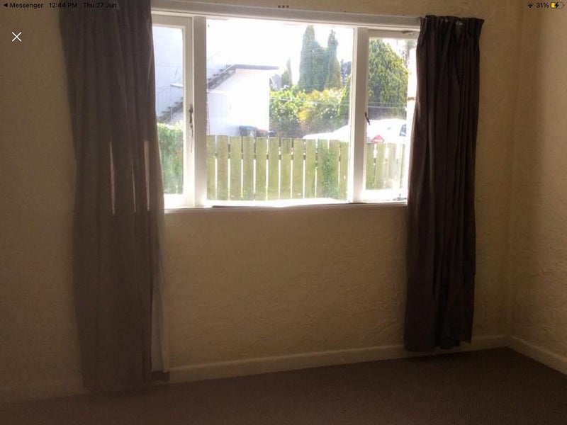 6 Clare Place, Favona, Auckland - Carousel 2