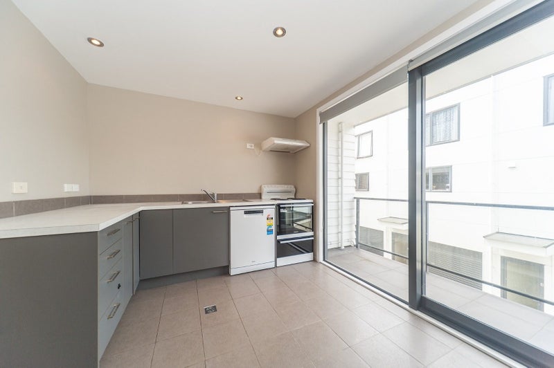 1/464 Adelaide Road, Berhampore, Wellington - Carousel 2
