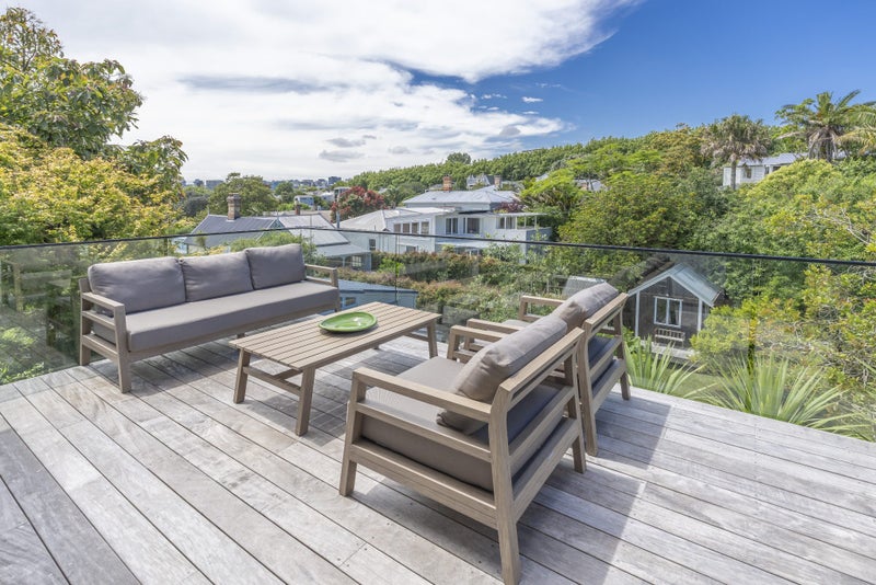 13 Anglesea Street, Freemans Bay, Auckland - Carousel 2