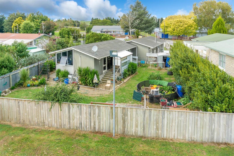 9 Kennedy Drive, Putāruru - Carousel 11