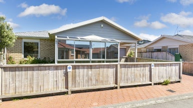 30/25 Tacy Street, Kilbirnie, Wellington - Carousel 1