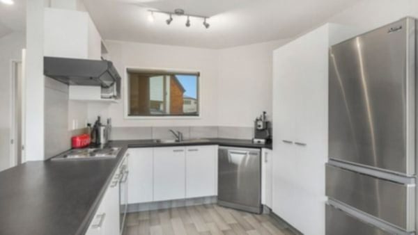 76 Barbour Street, Waltham, Christchurch - Carousel 2