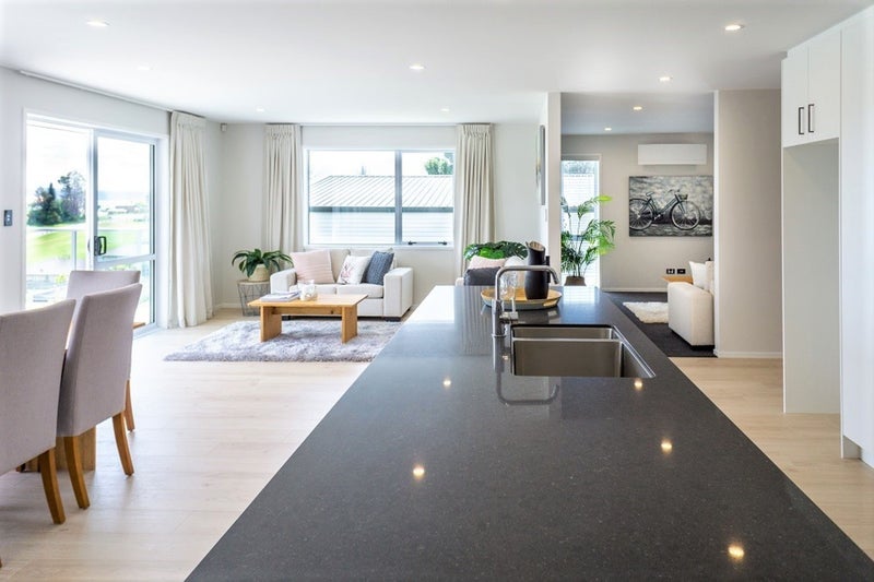 20 Waititiro Rise, Stanmore Bay, Whangaparaoa - Carousel 2