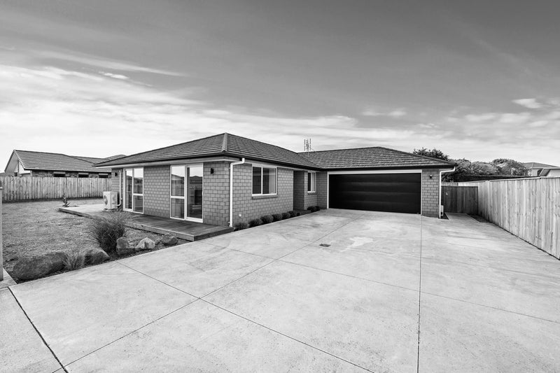 1 Reremoana Close, Hawera - Carousel 1