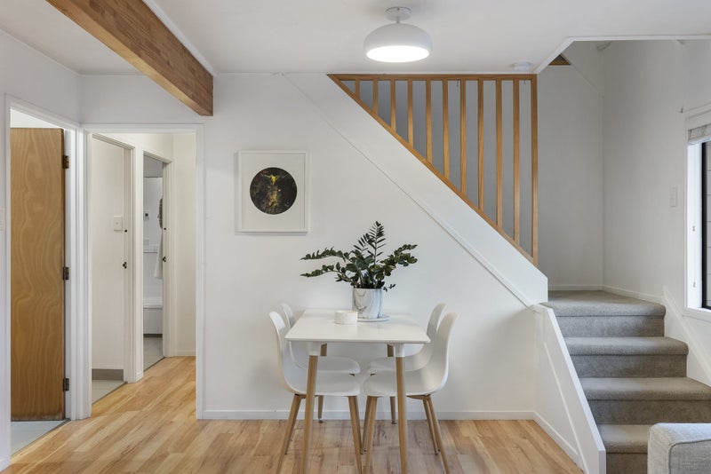 2/24 Gatman Street, Birkdale, Auckland - Carousel 2