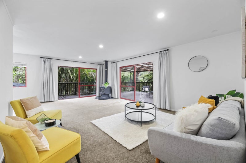 15A Katrina Place, Massey, Auckland - Carousel 2