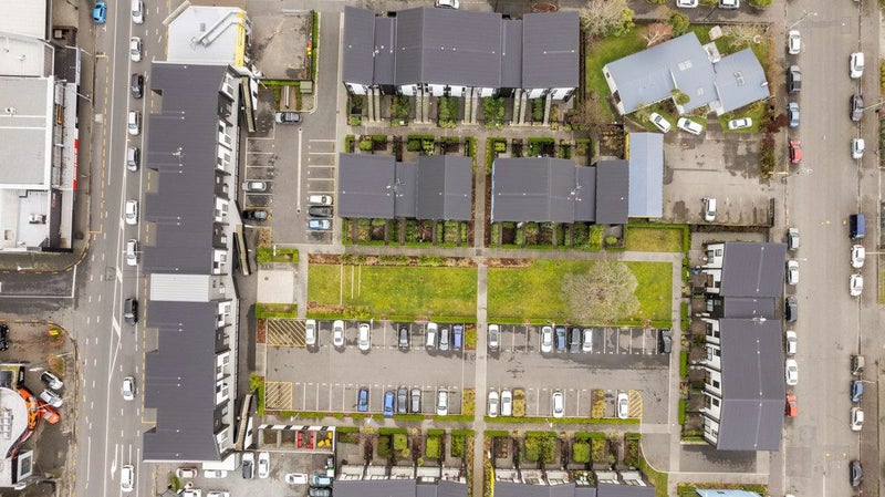 11/4 Waverley Street, Sydenham, Christchurch - Carousel 19