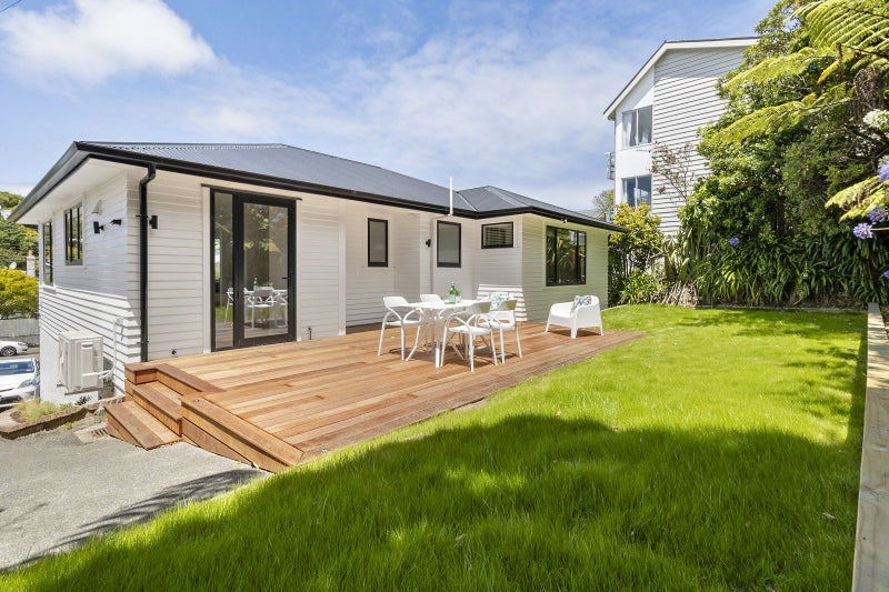 168 Ohiro Road, Brooklyn, Wellington - Carousel 1