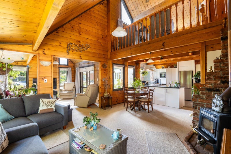 3 Ngarue Place, Waitara, Waitara - Carousel 2