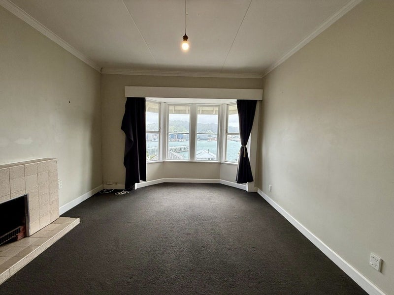 66 Hawker Street, Mount Victoria, Wellington - Carousel 2