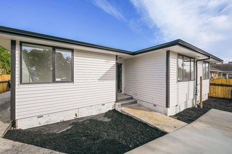 136 Preston Road, Otara, Auckland - Carousel 1