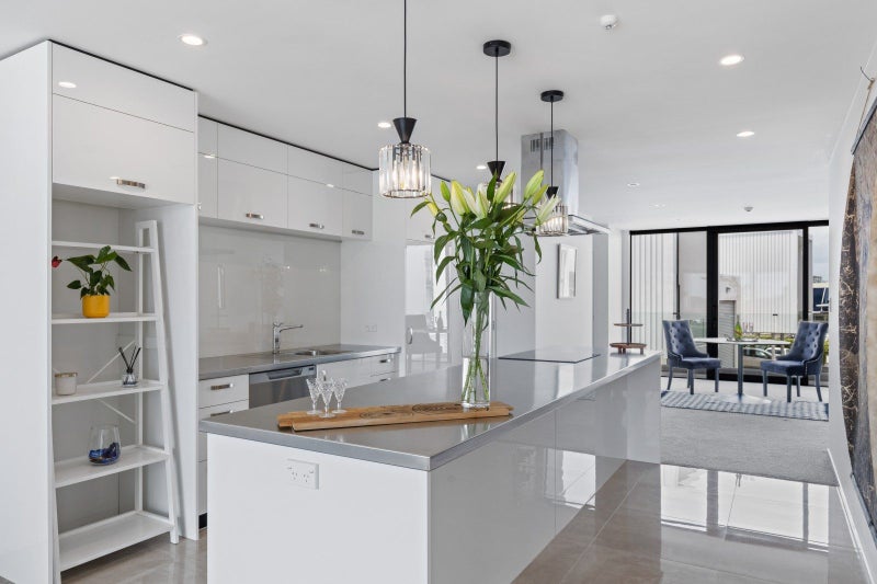 5/86 Hurlstone Drive, Waiwhakaiho, New Plymouth - Carousel 2