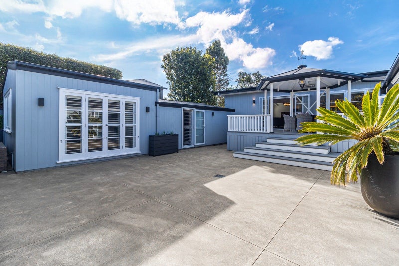 107 Second View Avenue, Beachlands, Auckland - Carousel 1
