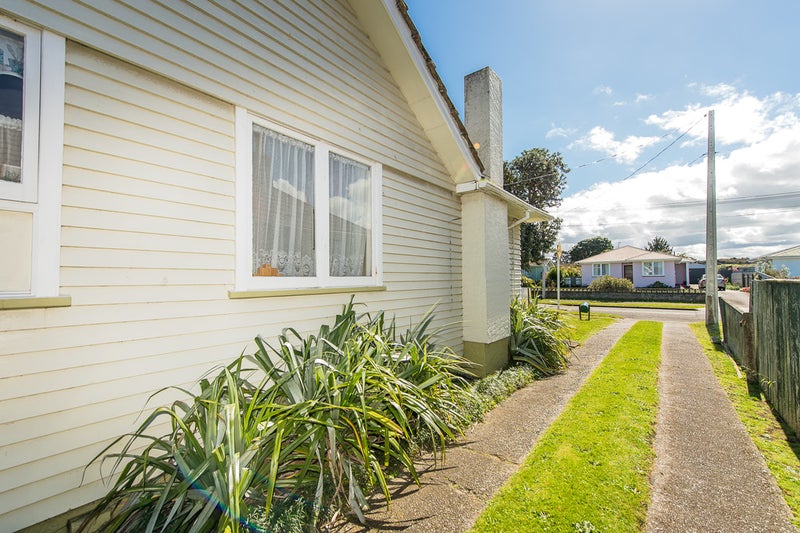 23 Bennett Street, Gonville, Whanganui - Carousel 15