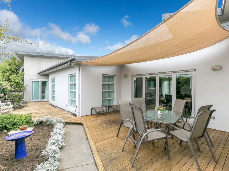 4 Kirk Close, Rototuna, Hamilton - Carousel 2