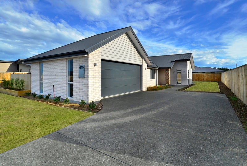 42 Rossall Crescent, Rolleston, Rolleston - Carousel 1
