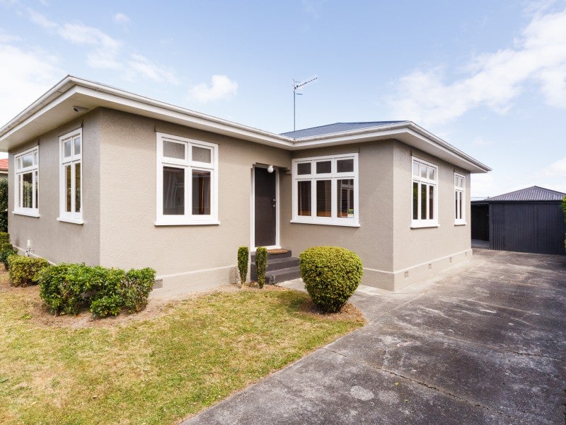 30 Havill Street, Takaro, Palmerston North - Carousel 1