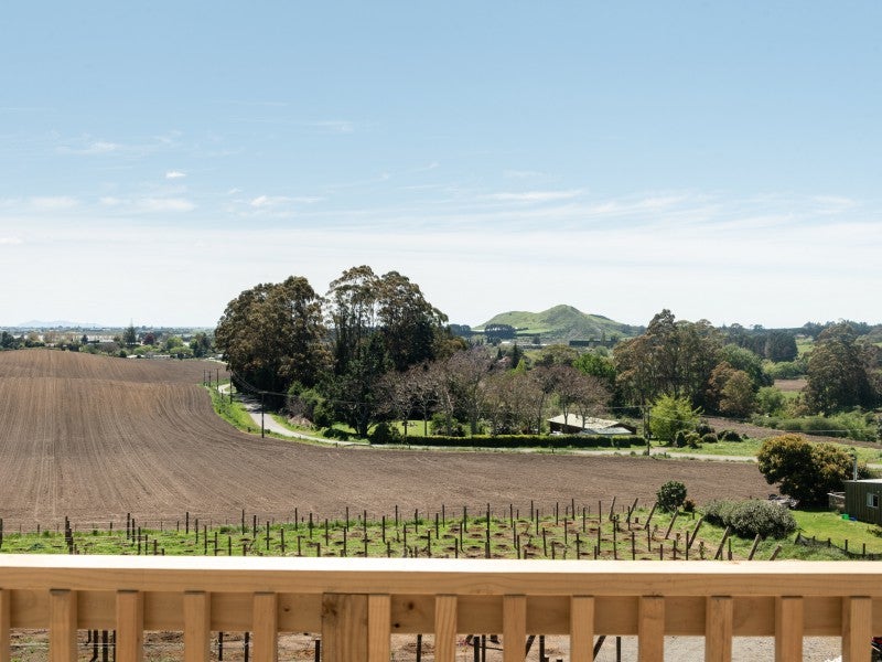 A/84 Kaiwha Road, Welcome Bay, Tauranga - Carousel 2