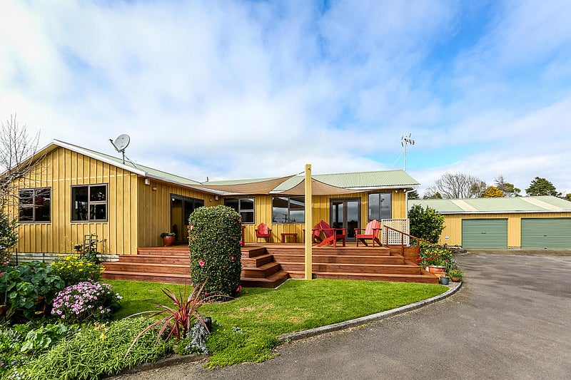 210 Smart Road, Hillsborough, New Plymouth - Carousel 1