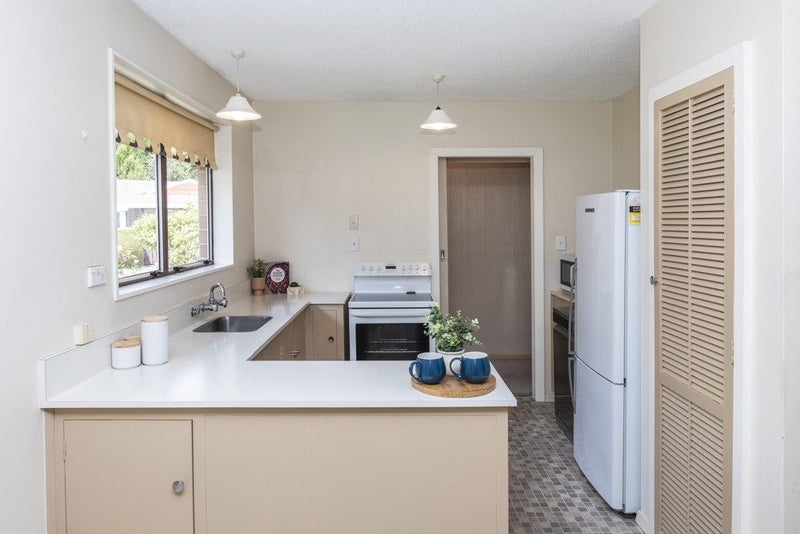 1/69A Yaldhurst Road, Sockburn, Christchurch - Carousel 17